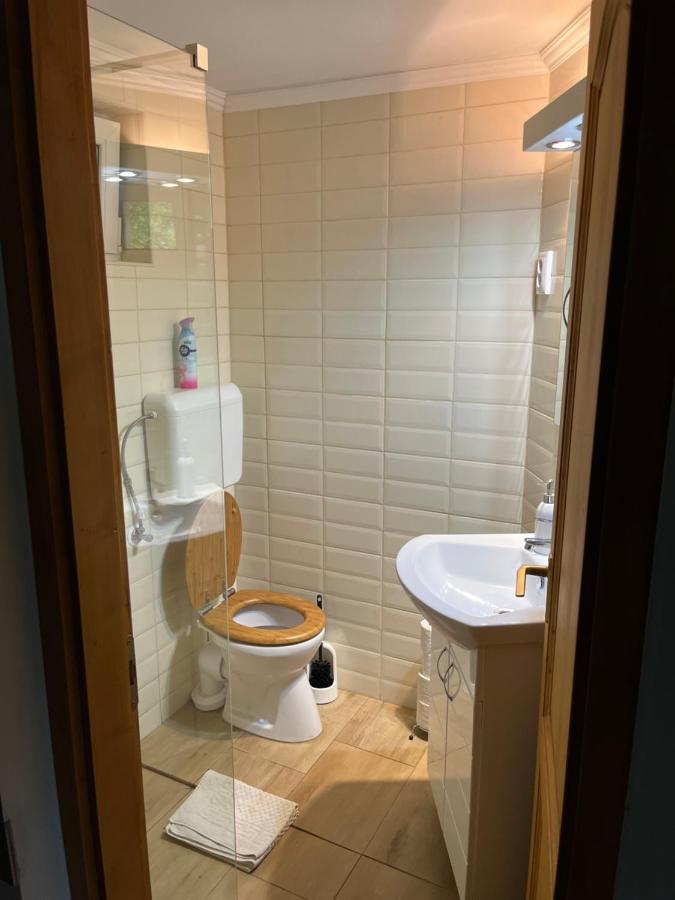 Árnyas Vendégház Bytom Extérieur photo